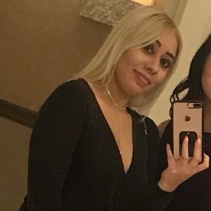 Meet your Posher, Krystle